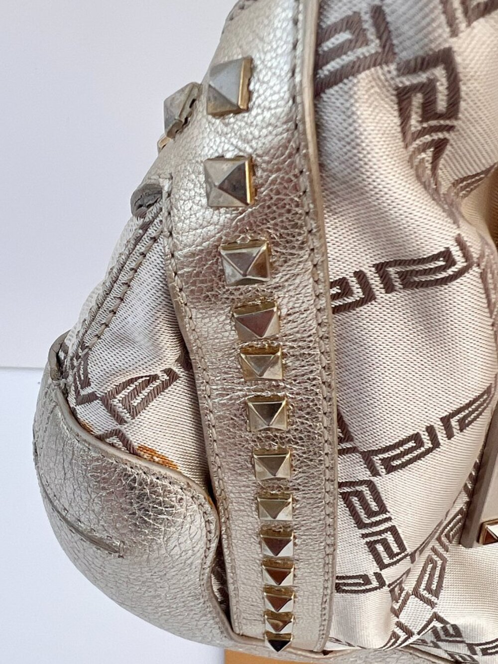 VERSACE Silver Metallic Leather Jacquard Medusa Studded Hobo Shoulder Bag - Picture 4 of 14